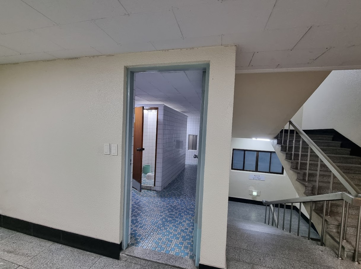 부산광역시 중구 중앙동4가 사무실 썸네일 5