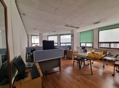 부산광역시 동구 초량동 1204-13   사무실