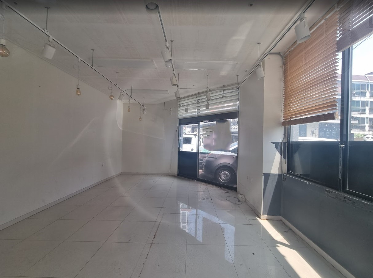 부산광역시 남구 대연동 상가 썸네일 2