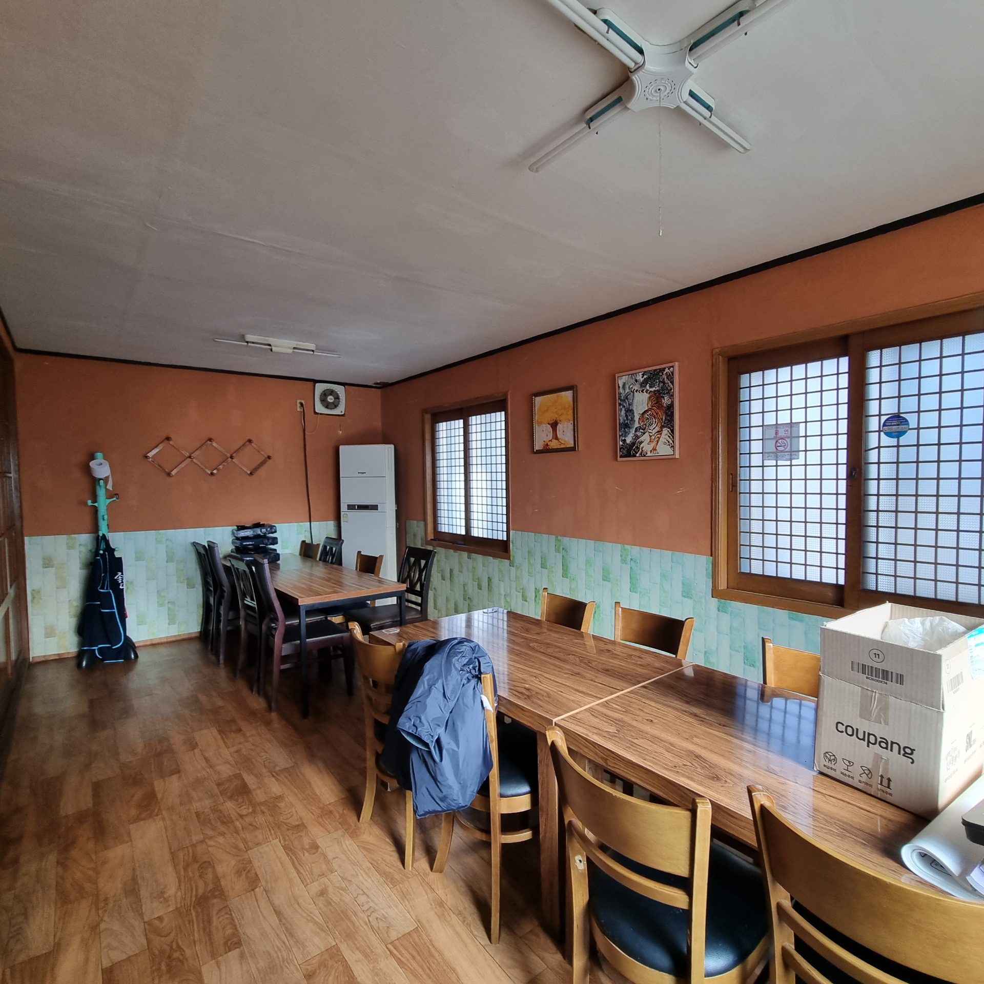 부산광역시 동래구 온천동 상가 - 1