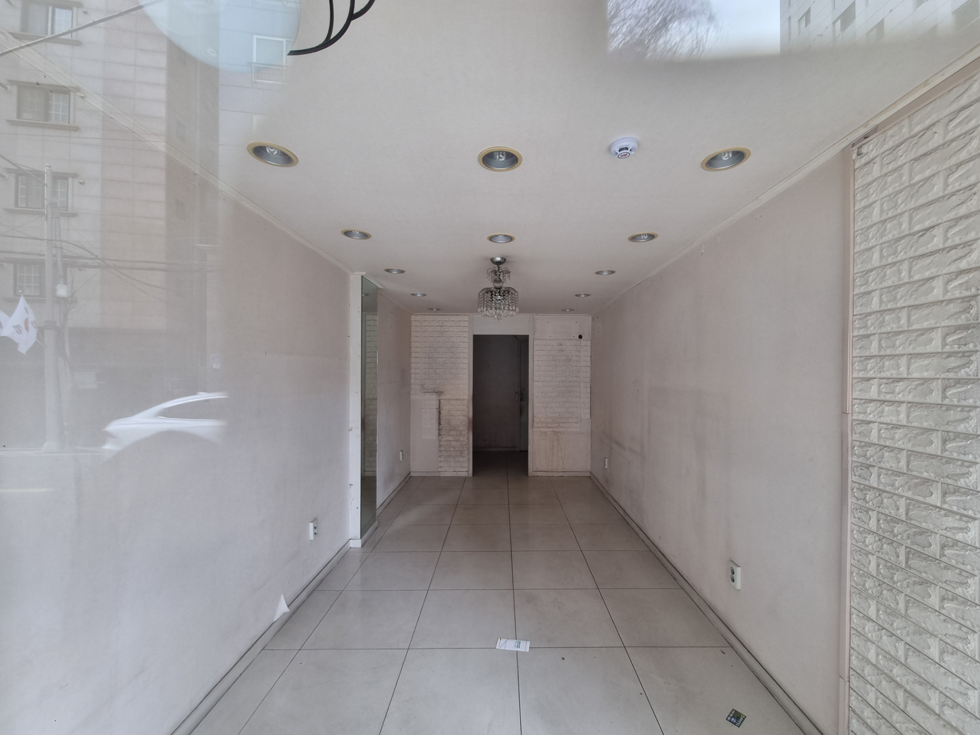 부산광역시 동구 수정동 상가 - 1