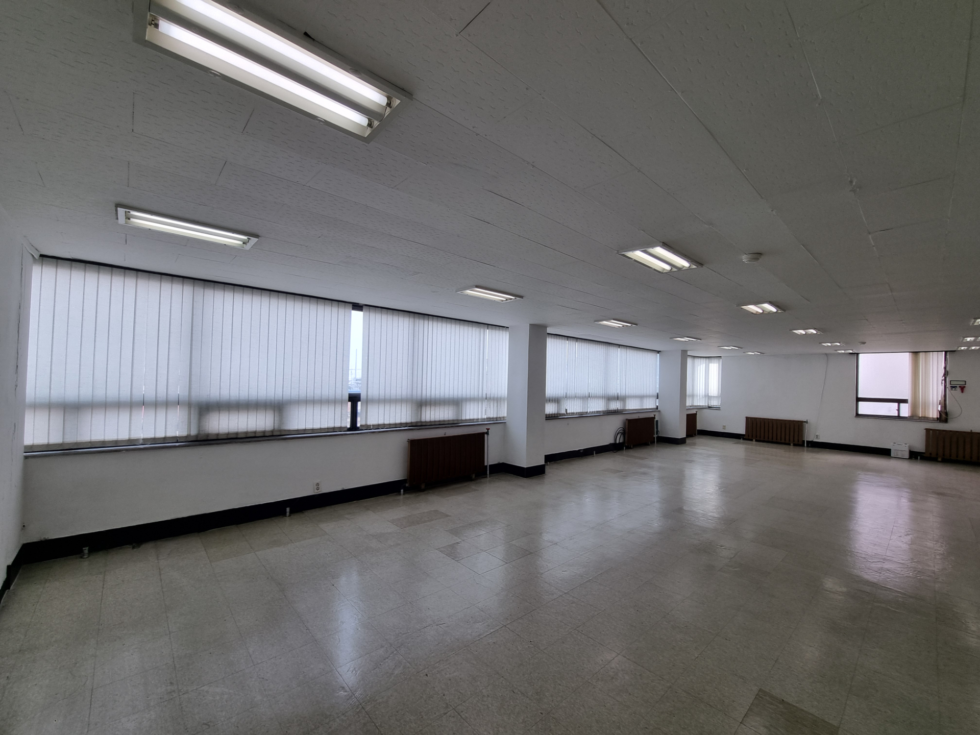 부산광역시 동구 초량동 사무실 썸네일 4