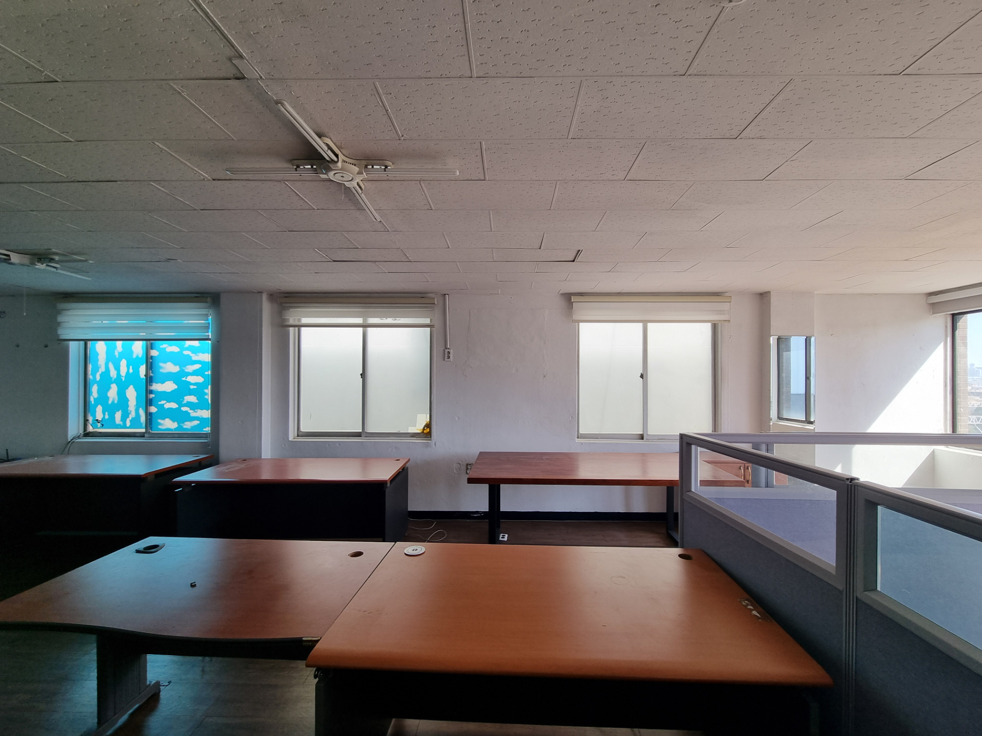 부산광역시 중구 중앙동4가 사무실 썸네일 2