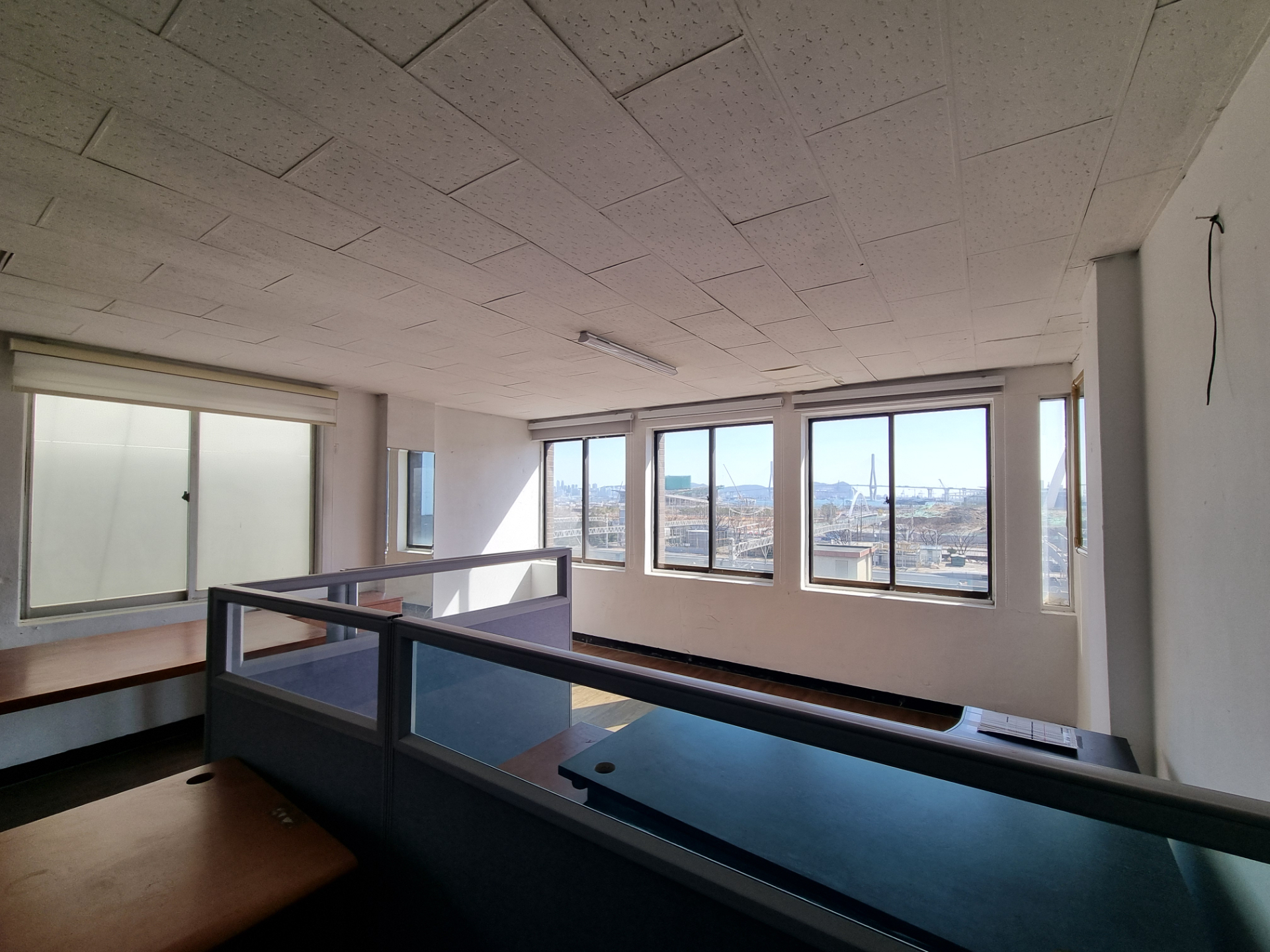 부산광역시 중구 중앙동4가 사무실 썸네일 3