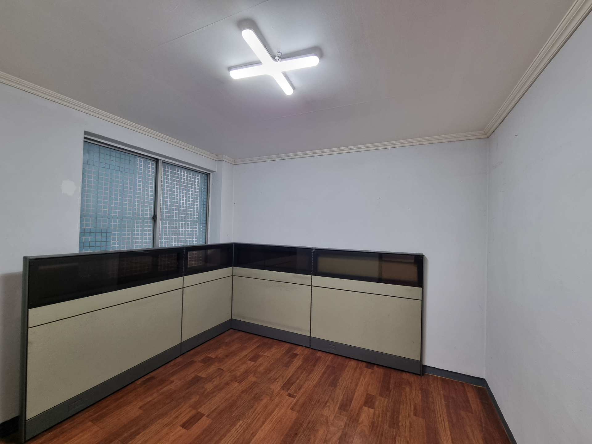 부산광역시 중구 중앙동4가 사무실 썸네일 4