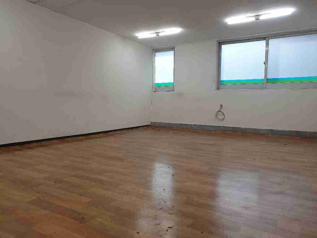 부산광역시 중구 중앙동4가 사무실 썸네일 3