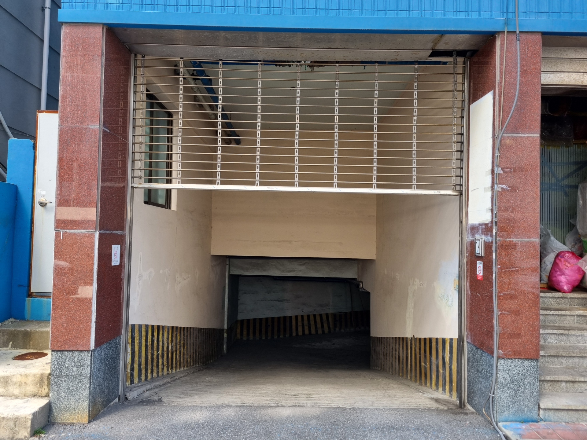 부산광역시 중구 중앙동4가 사무실 썸네일 7