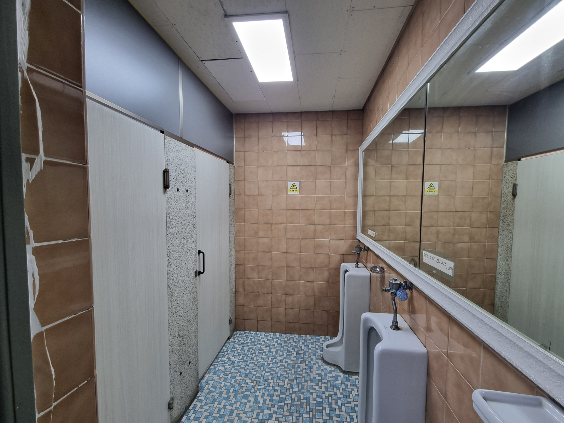 부산광역시 중구 중앙동4가 사무실 썸네일 4