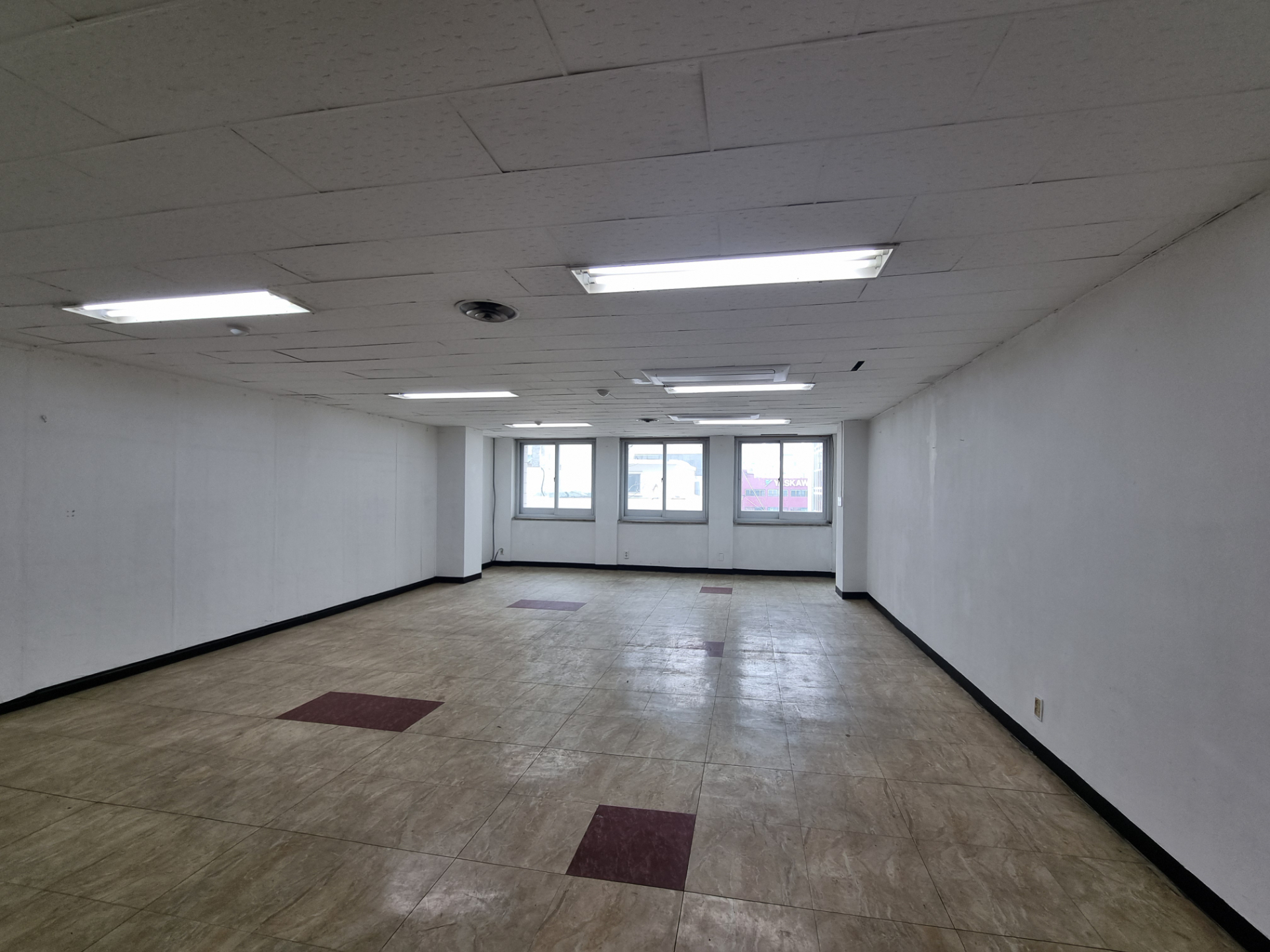 부산광역시 동구 초량동 사무실 - 1