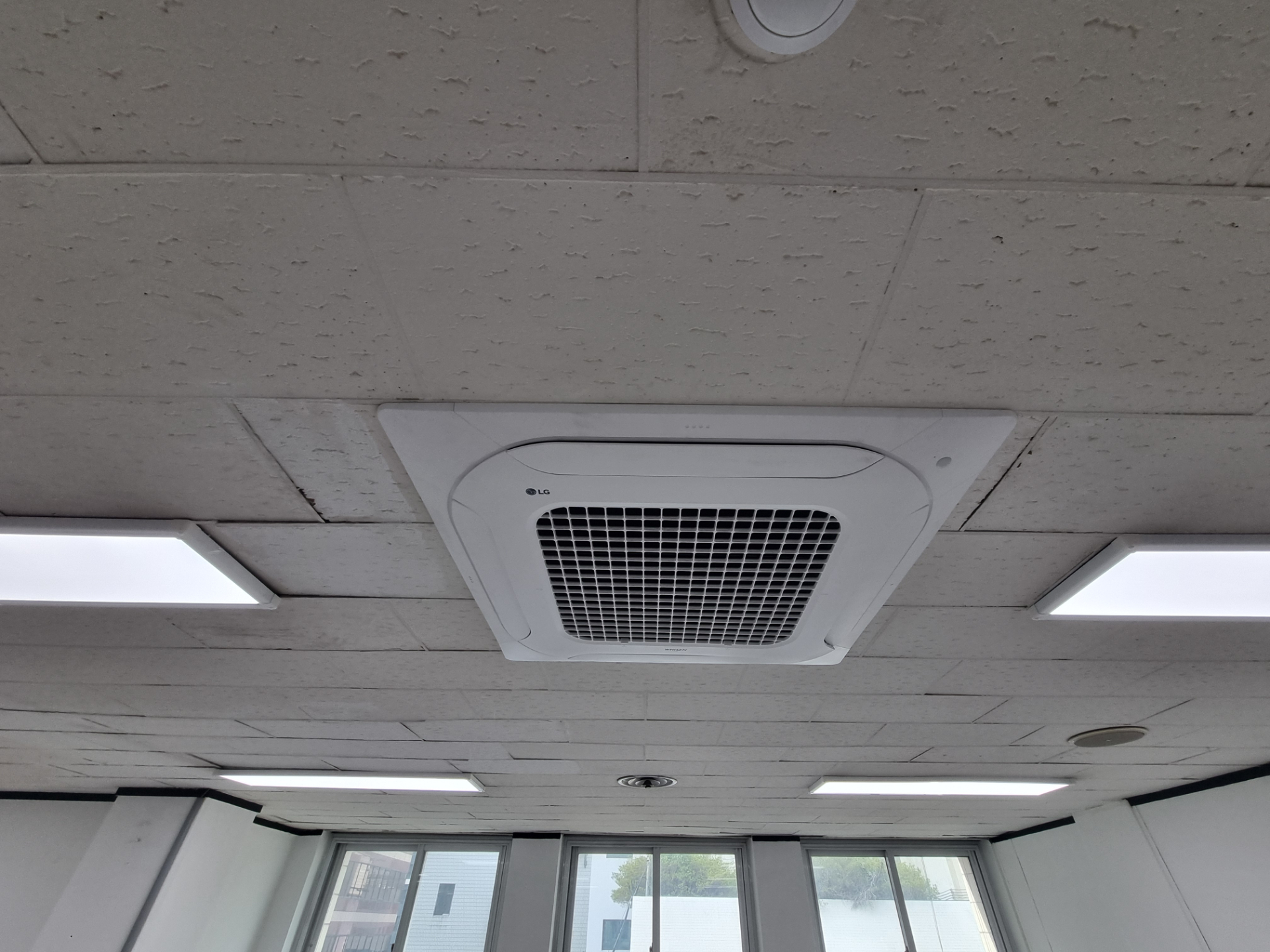 부산광역시 동구 초량동 사무실 썸네일 6