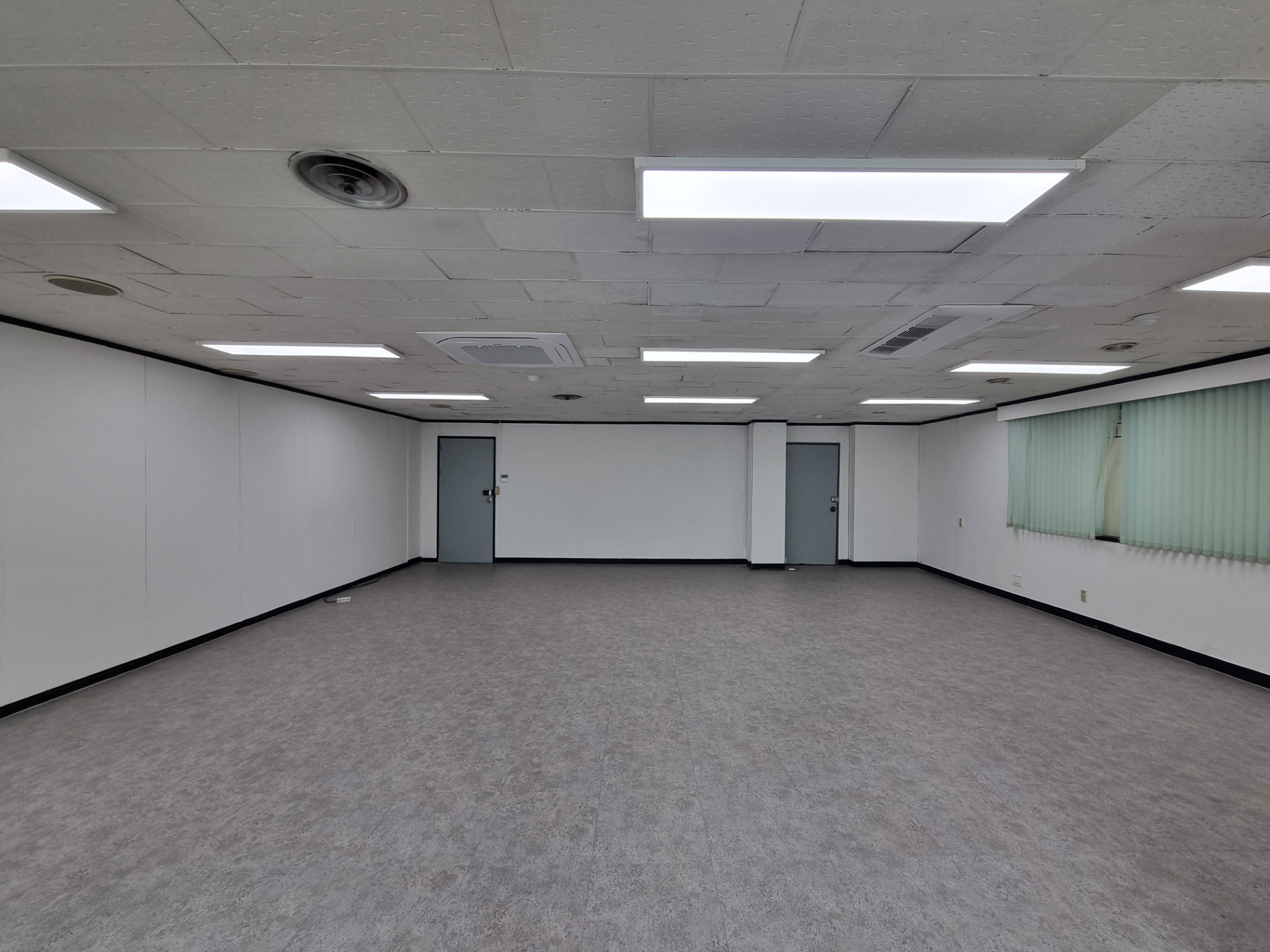 부산광역시 동구 초량동 사무실 썸네일 4