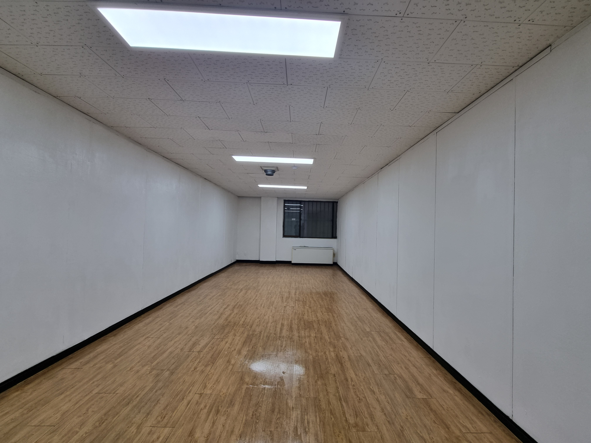 부산광역시 동구 초량동 사무실 - 1