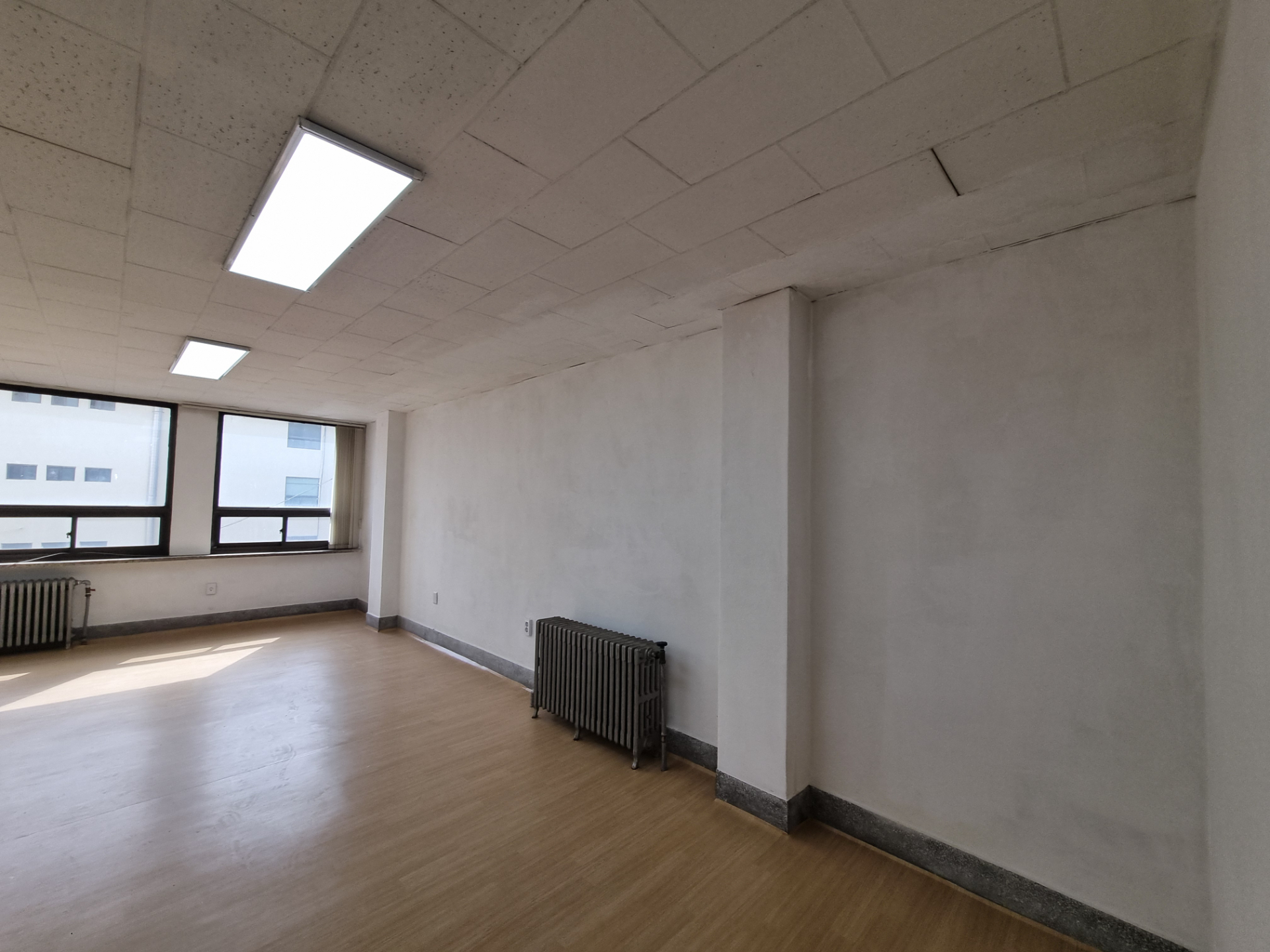 부산광역시 동구 초량동 사무실 썸네일 2