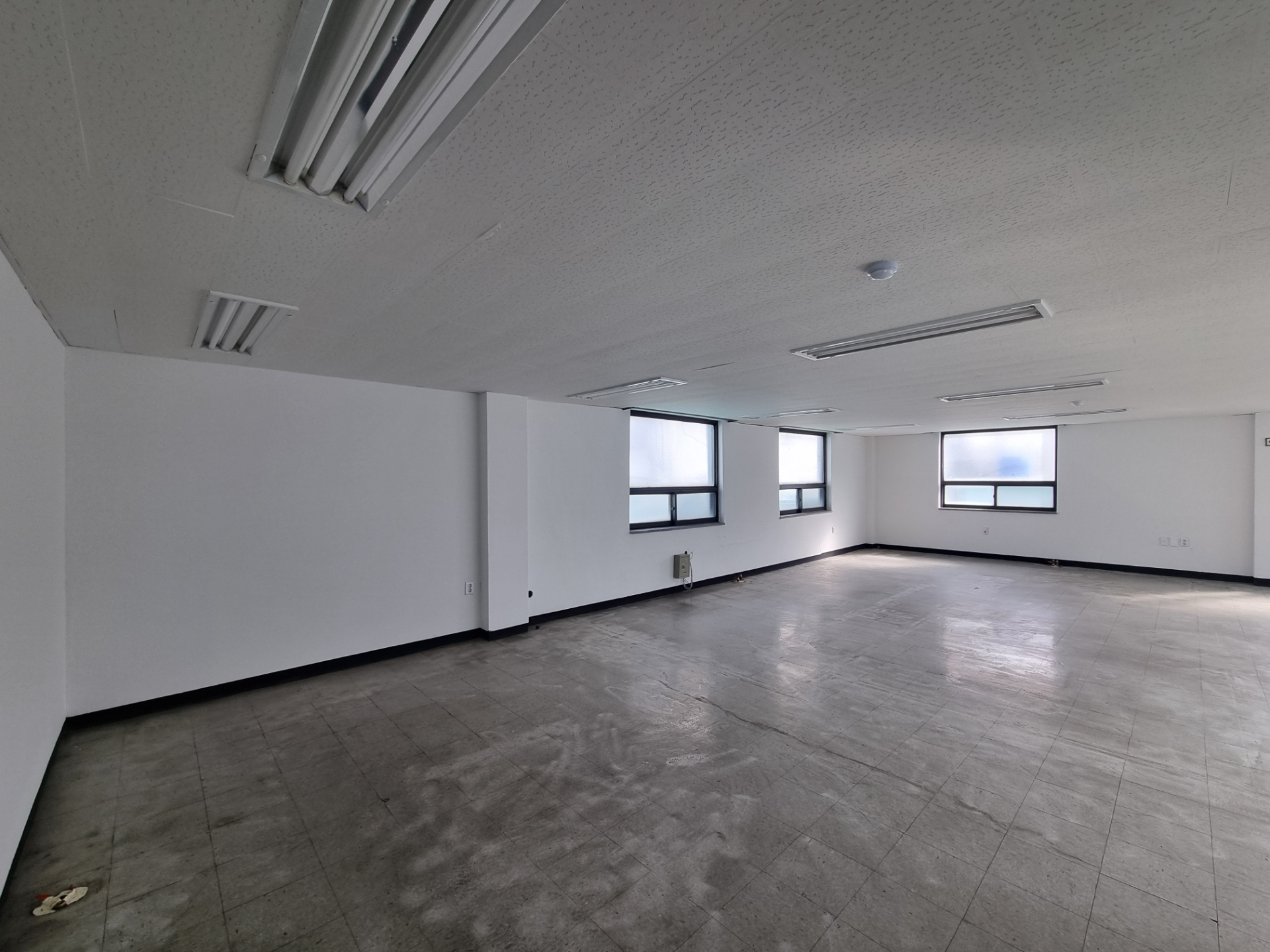 부산광역시 동구 초량동 사무실 썸네일 5