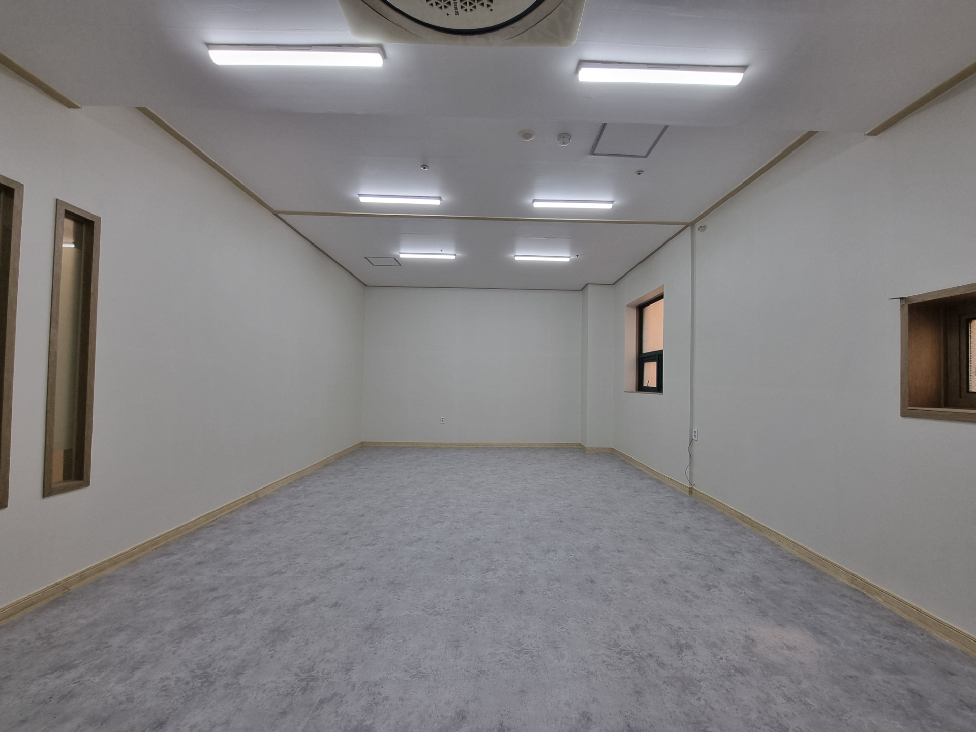 부산광역시 동구 초량동 사무실 - 1