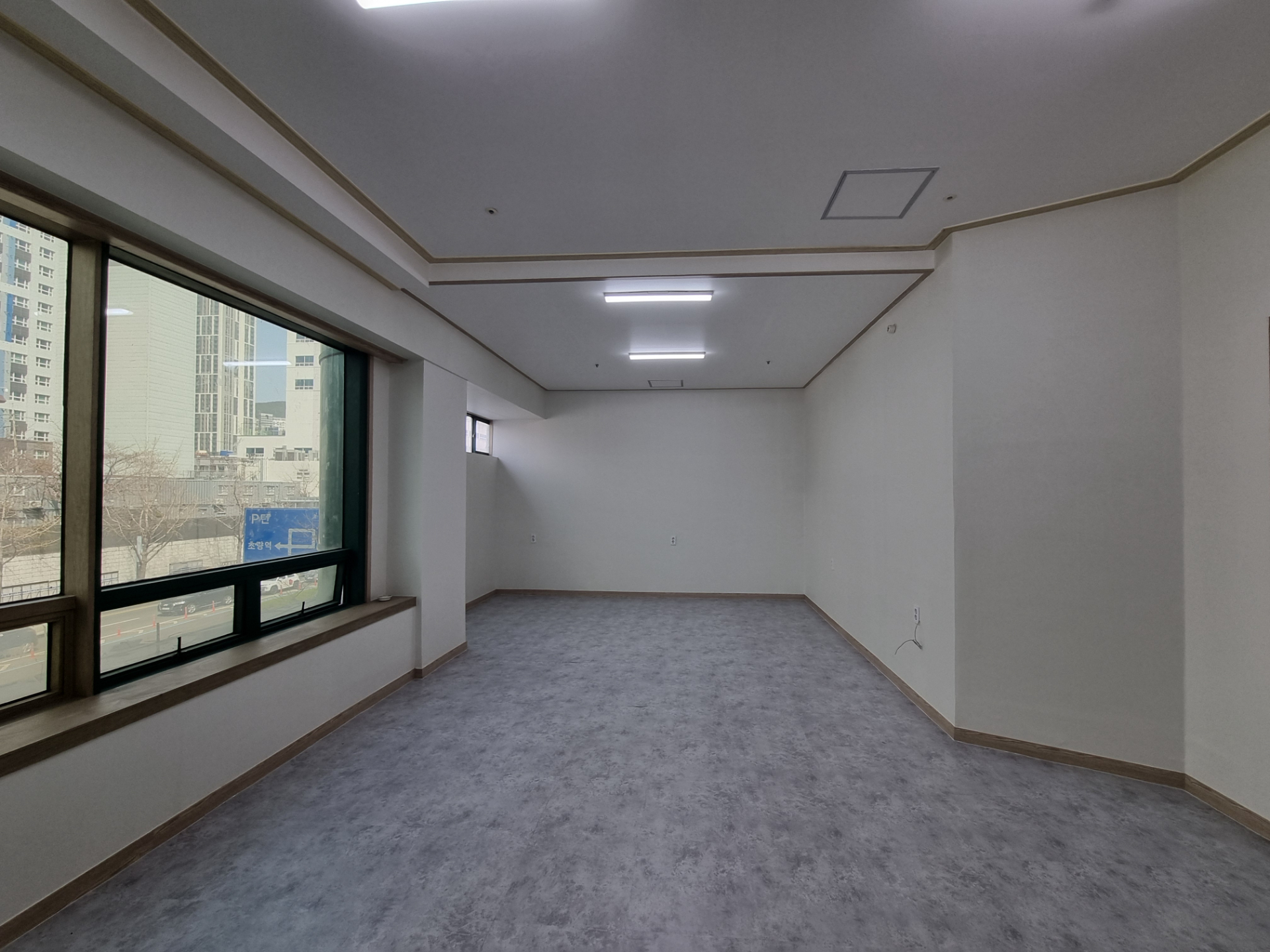 부산광역시 동구 초량동 사무실 썸네일 2