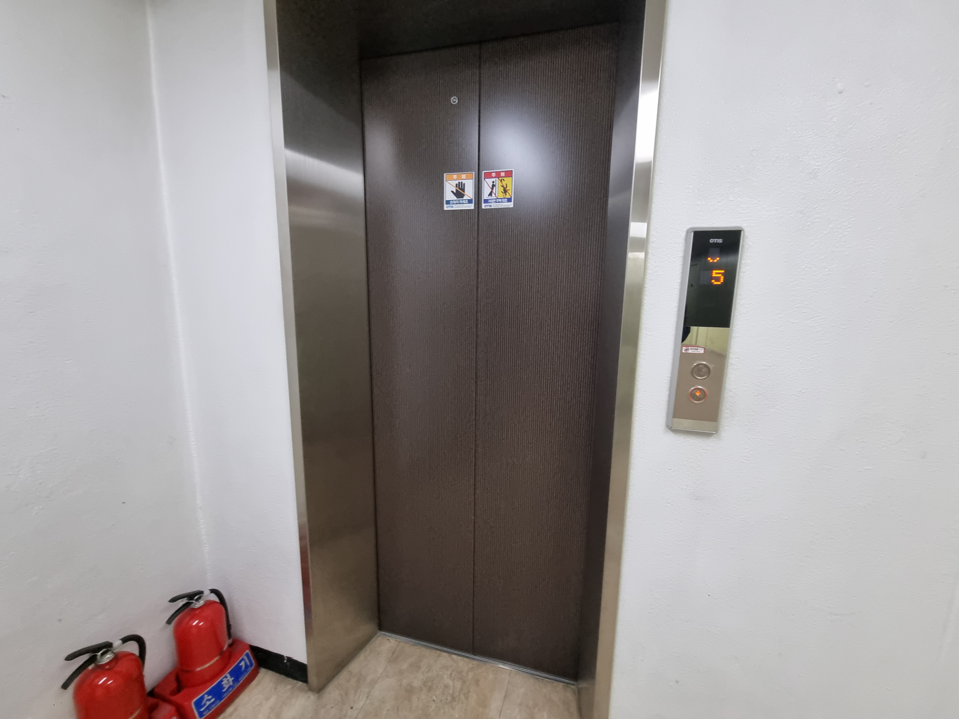 부산광역시 동구 초량동 사무실 썸네일 5