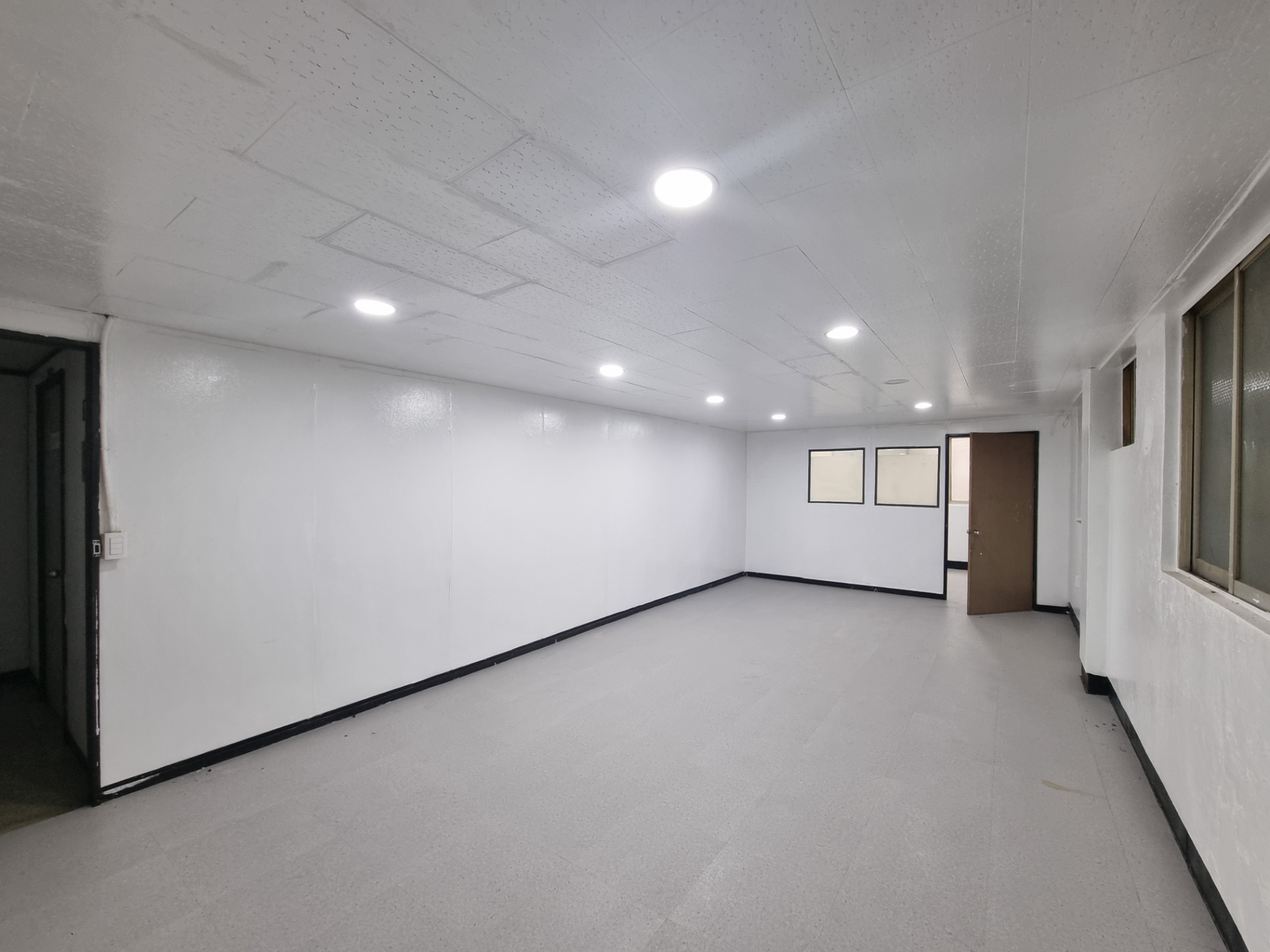 부산광역시 중구 중앙동4가 사무실 썸네일 3