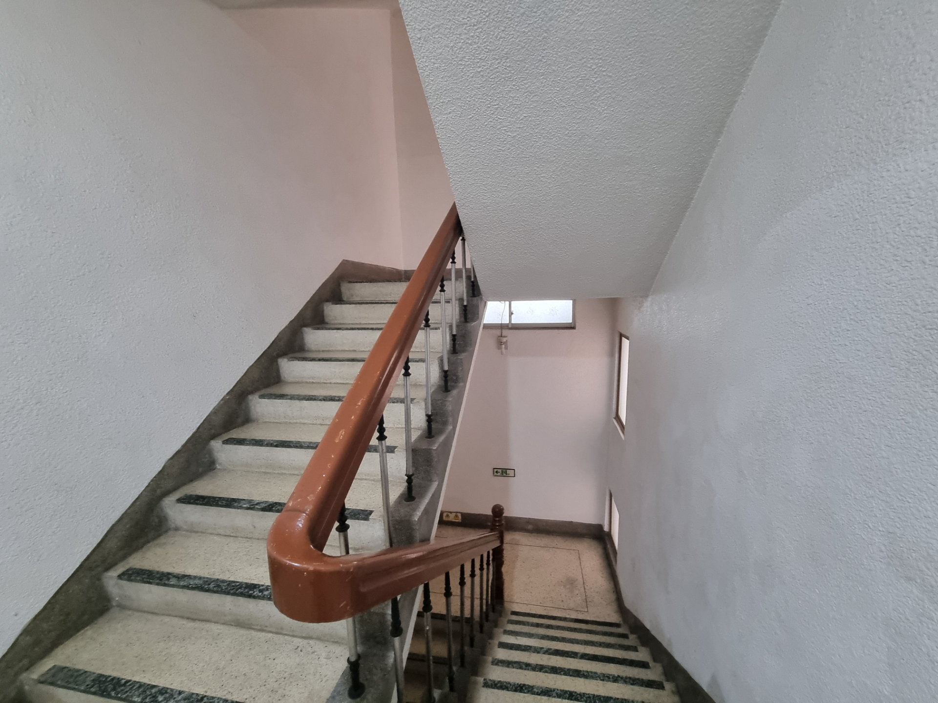 부산광역시 중구 중앙동4가 사무실 썸네일 7