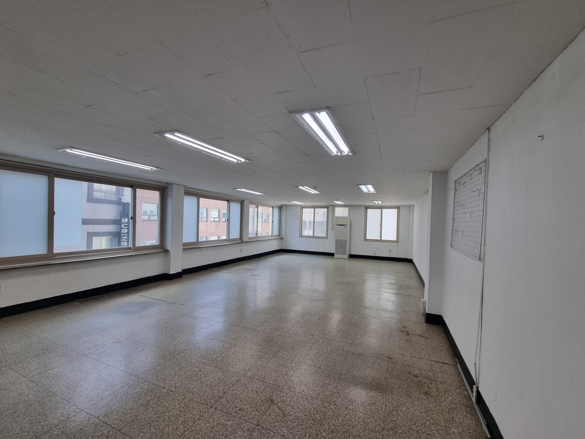 부산광역시 동구 초량동 사무실 썸네일 2