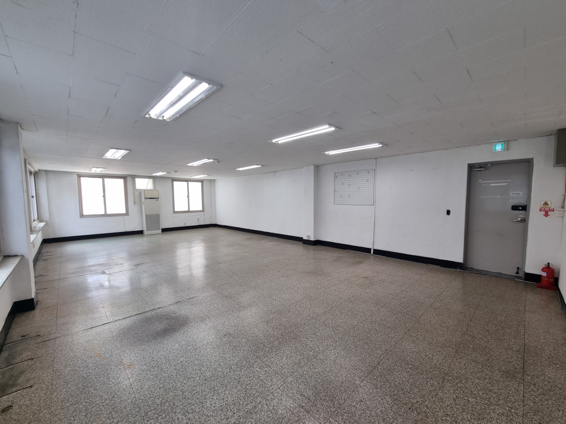 부산광역시 동구 초량동 사무실 썸네일 3