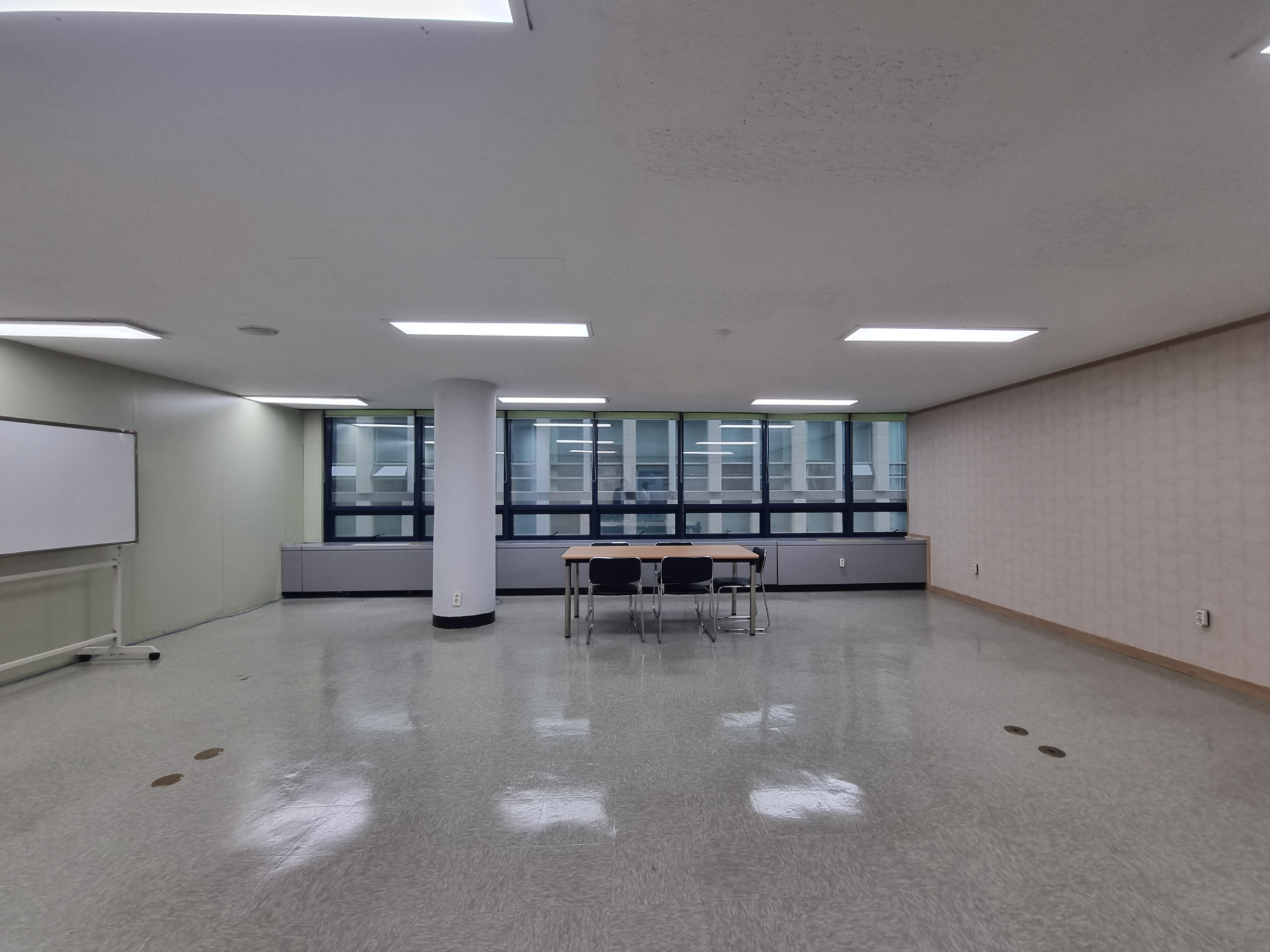 부산광역시 동구 초량동 사무실 - 1