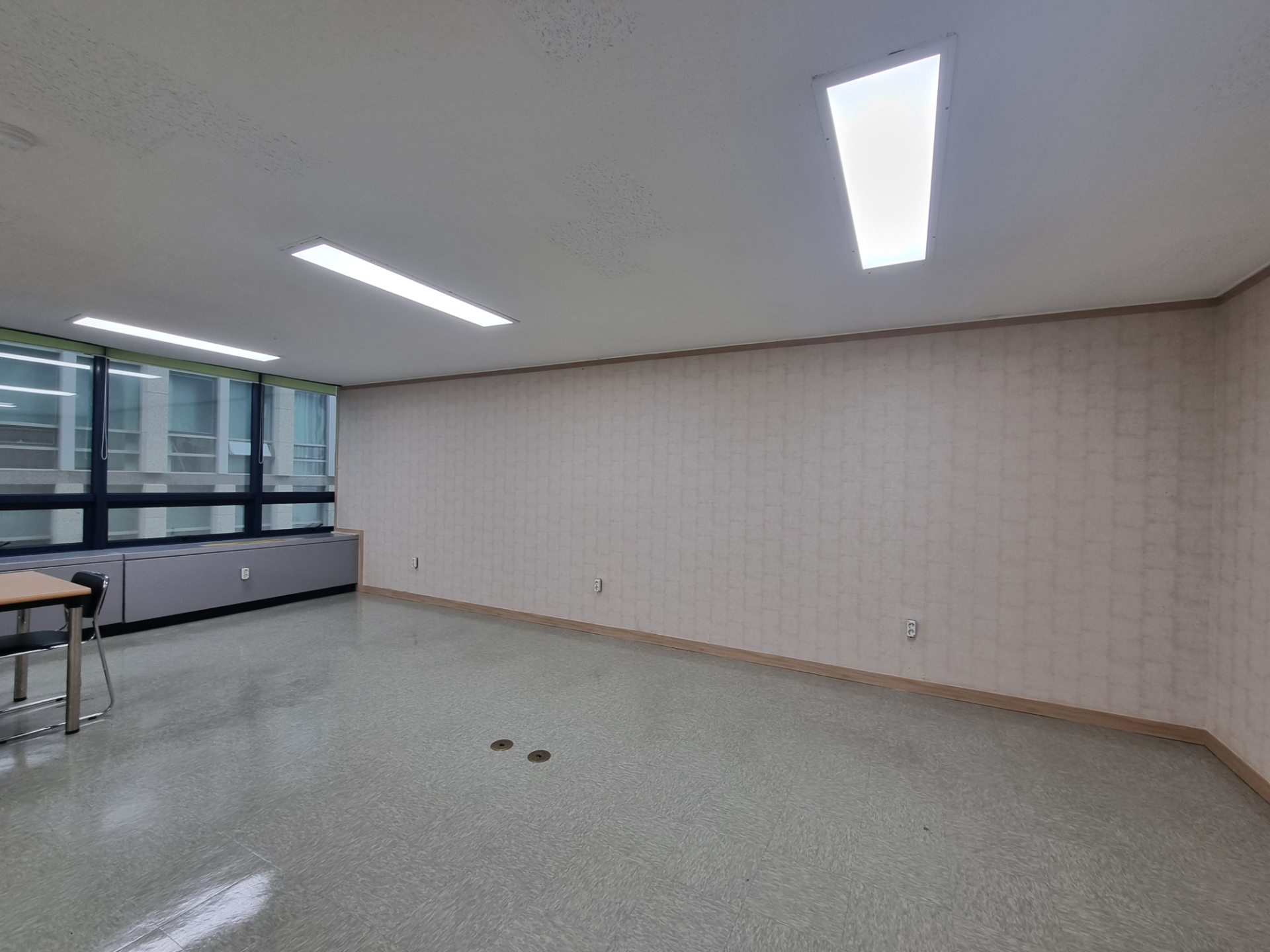 부산광역시 동구 초량동 사무실 썸네일 2