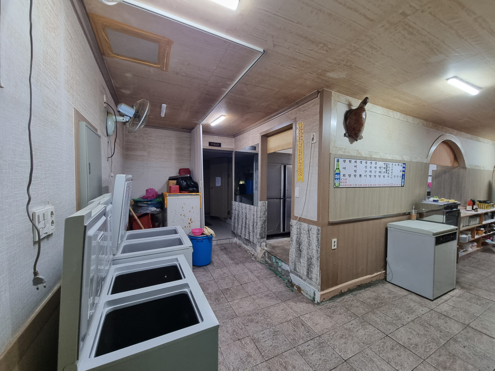 부산광역시 중구 중앙동1가 상가 썸네일 2