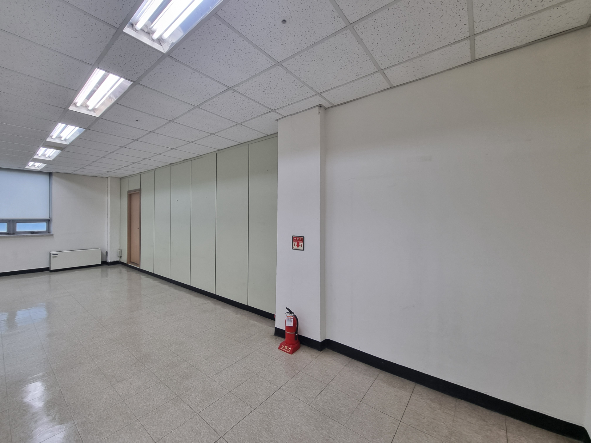 부산광역시 중구 중앙동4가 사무실 썸네일 3