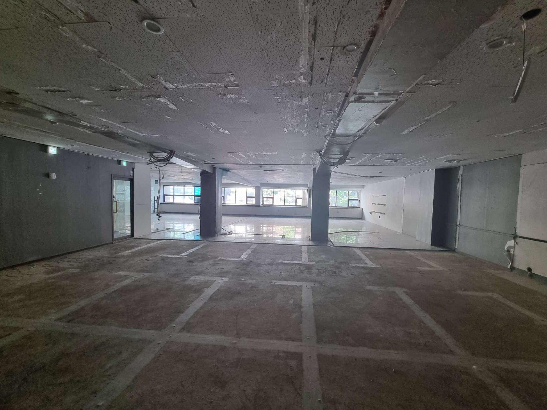 부산광역시 중구 중앙동4가 사무실 썸네일 6