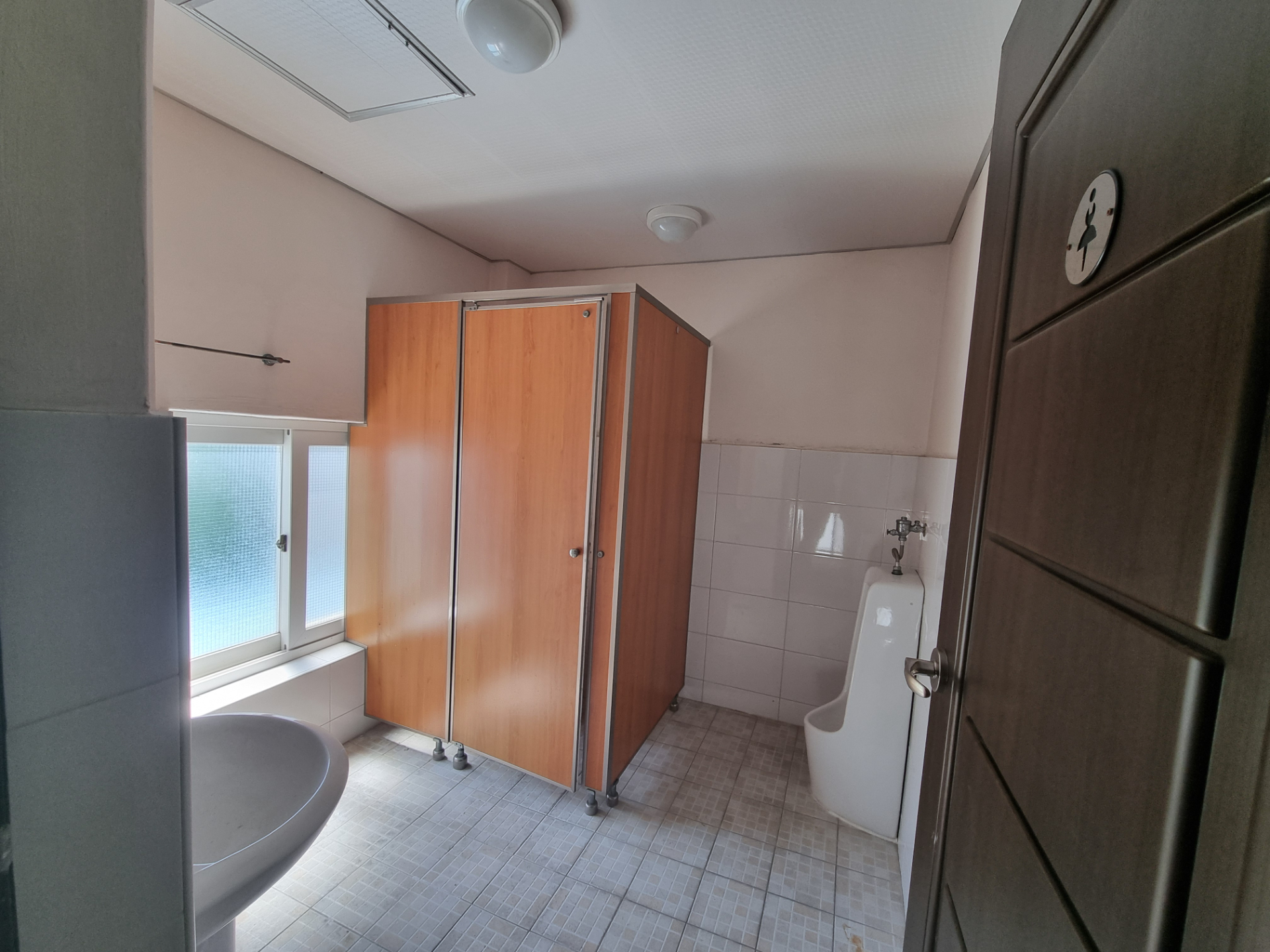 부산광역시 동구 좌천동 사무실 썸네일 3