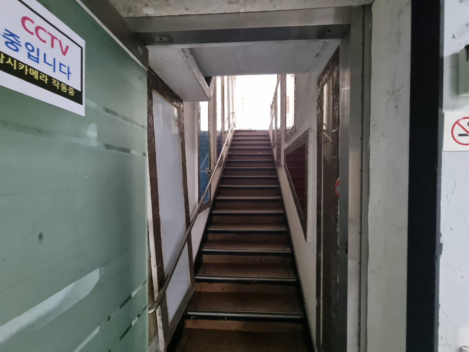 부산광역시 중구 중앙동4가 사무실 썸네일 5