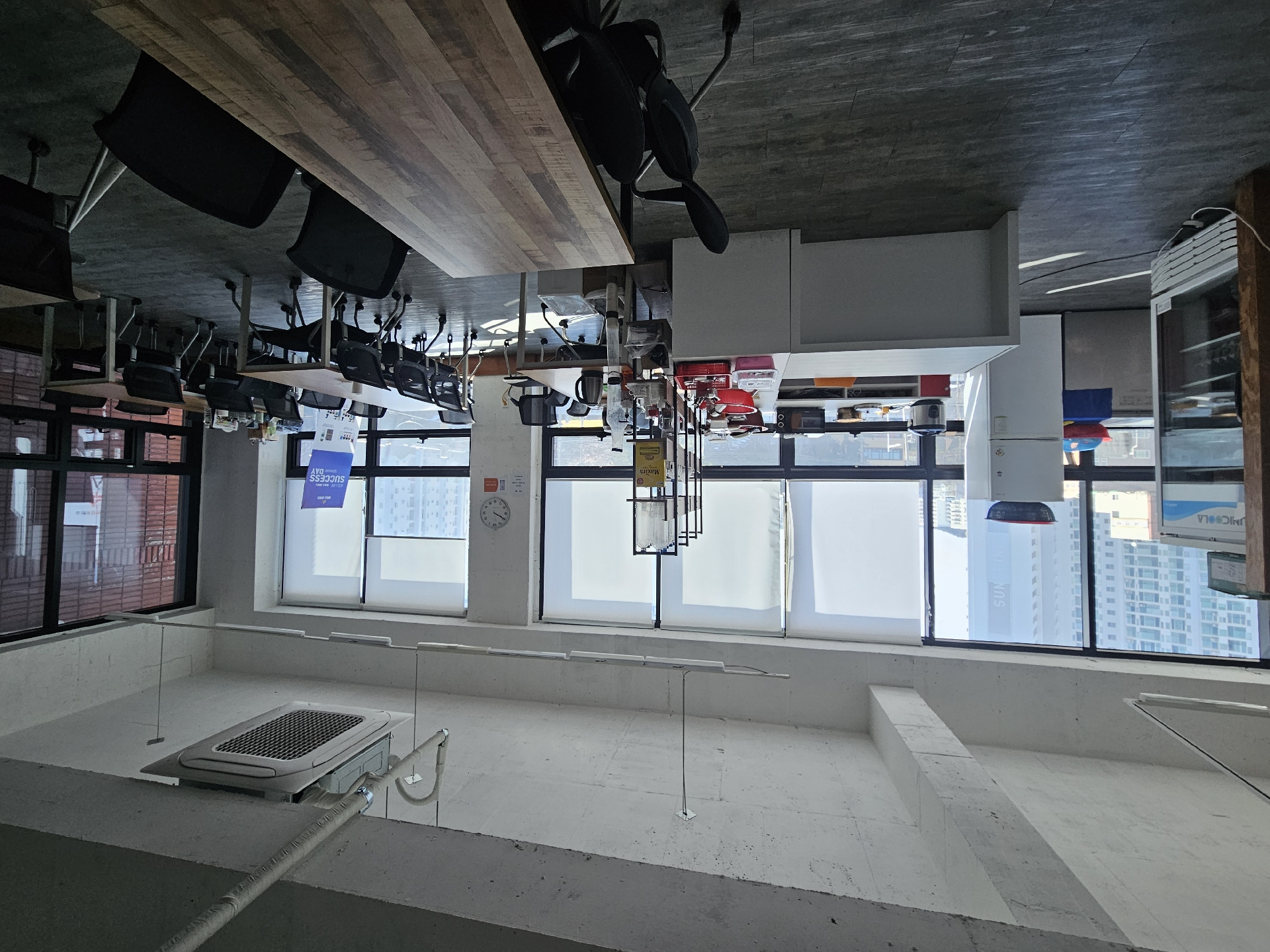 부산광역시 연제구 거제동 사무실 - 1