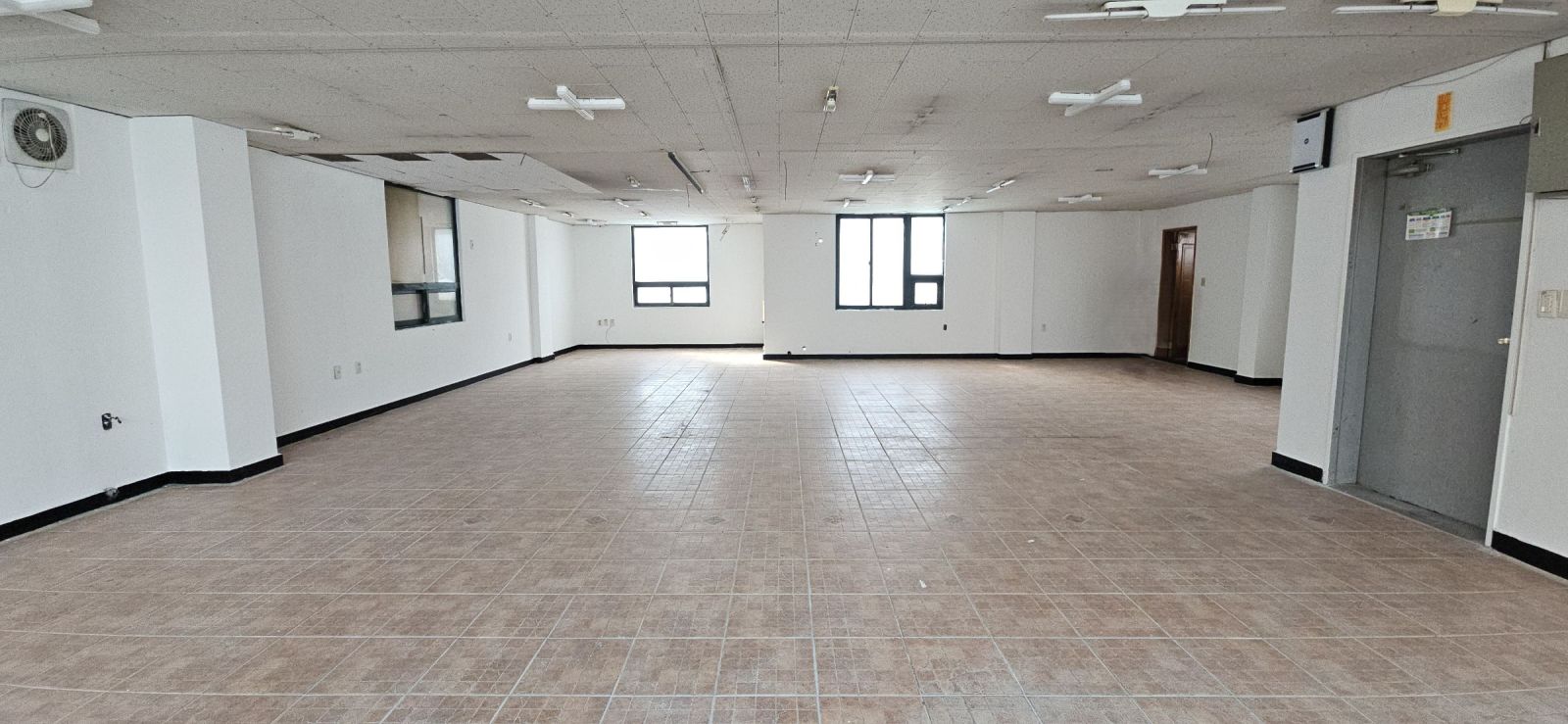 부산광역시 동구 수정동 사무실 썸네일 2