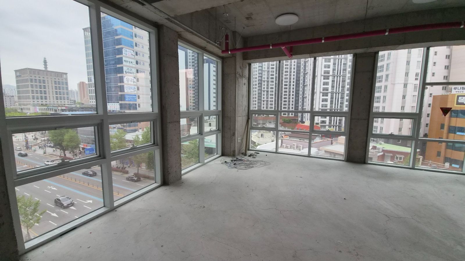 부산광역시 연제구 연산동 사무실 썸네일 2