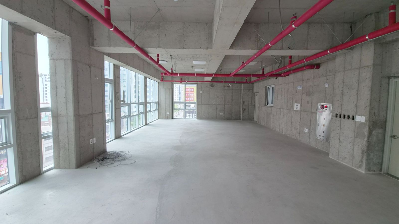 부산광역시 연제구 연산동 사무실 - 1