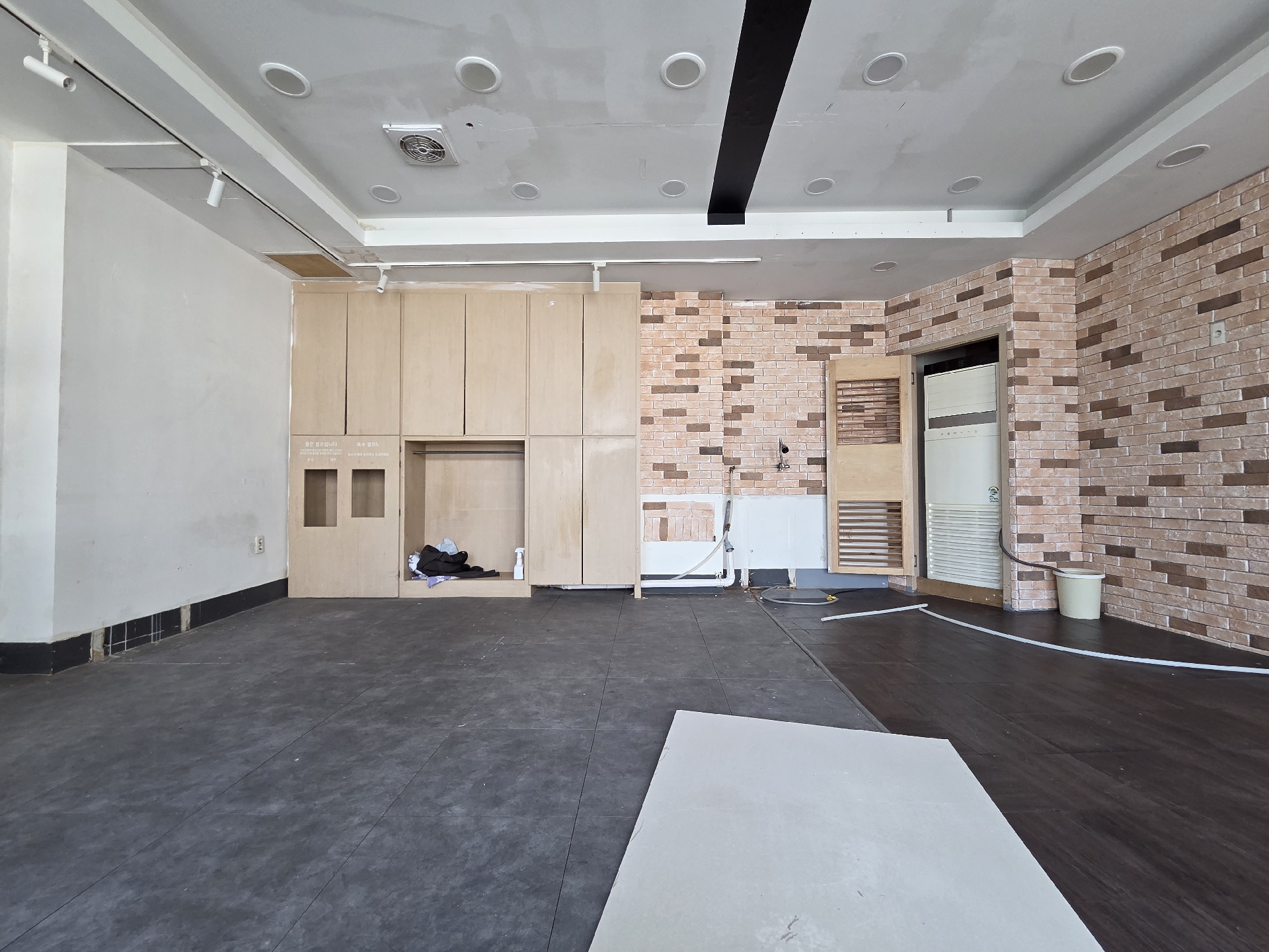 부산광역시 동구 범일동 상가 썸네일 2