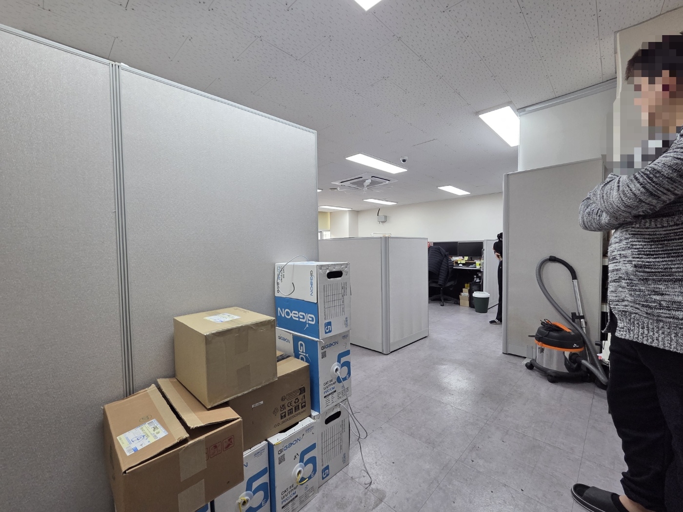 부산광역시 연제구 거제동 사무실 썸네일 3