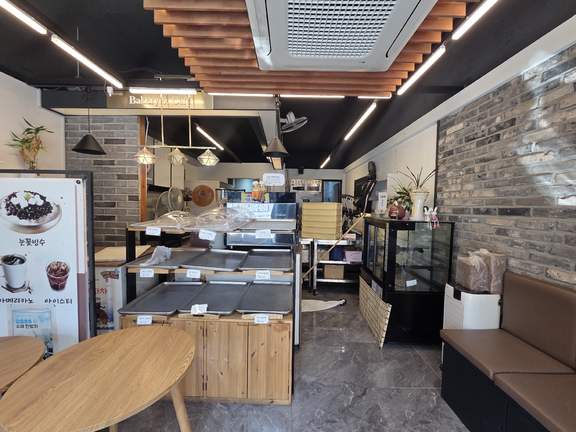 부산광역시 사상구 모라동 상가 - 1