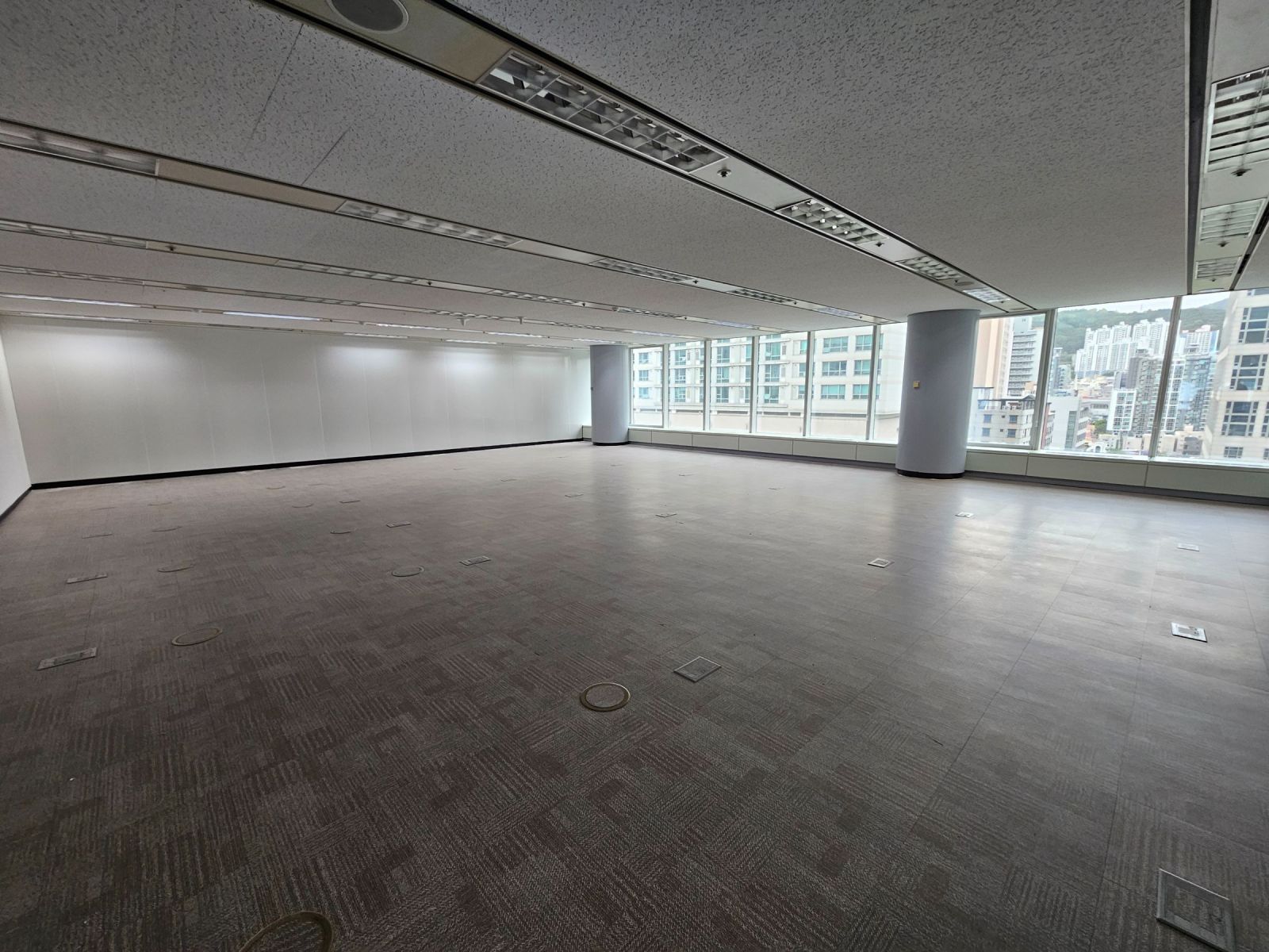 부산광역시 연제구 연산동 사무실 썸네일 2