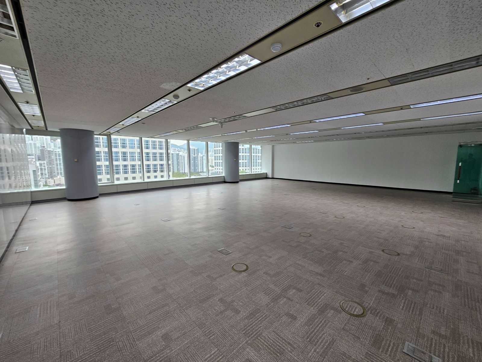 부산광역시 연제구 연산동 사무실 썸네일 3