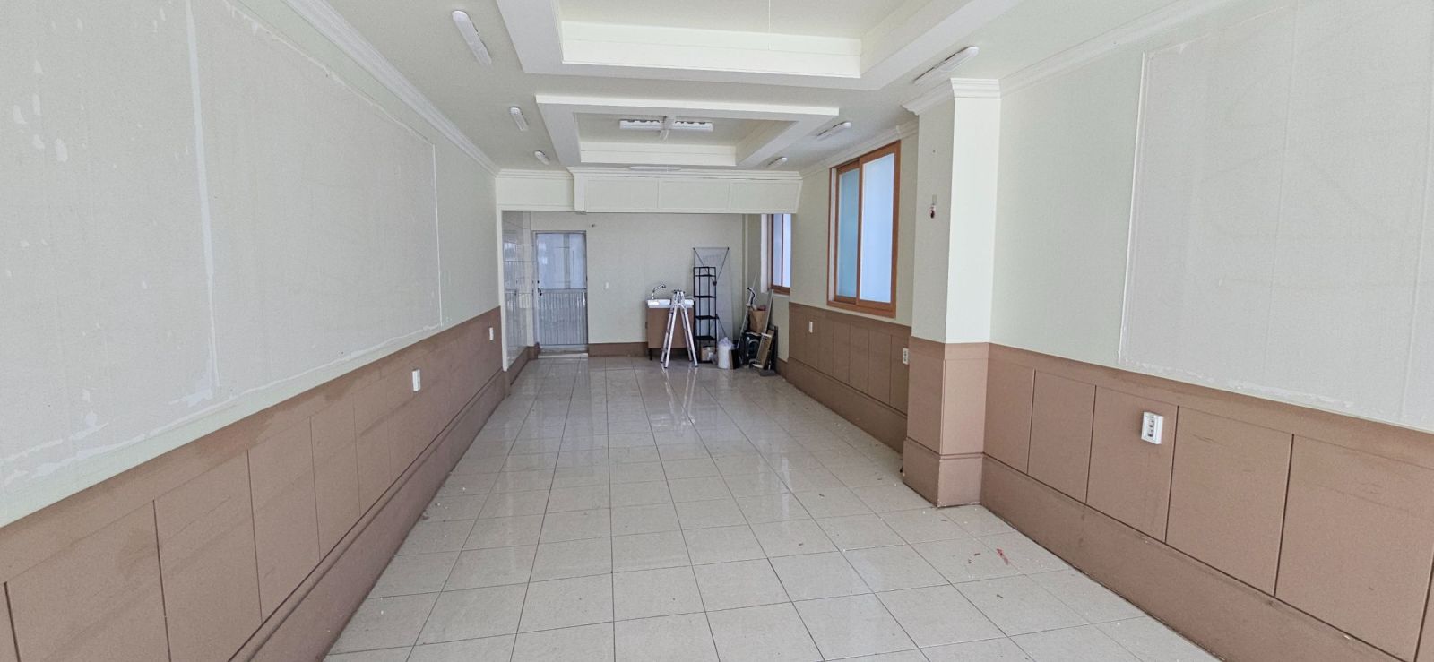 부산광역시 연제구 거제동 상가 썸네일 2