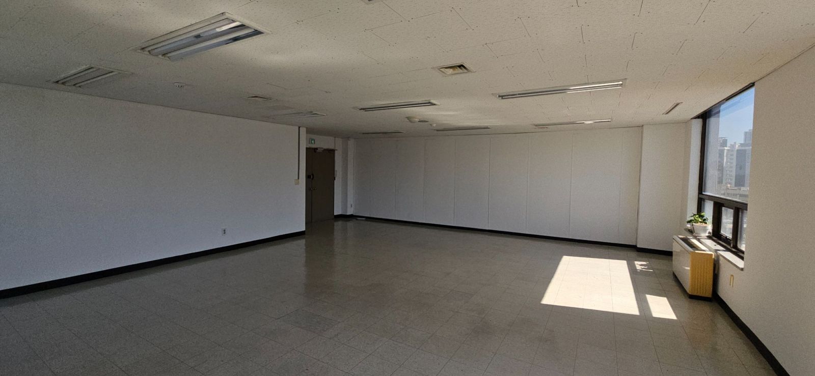 부산광역시 연제구 거제동 사무실 썸네일 4