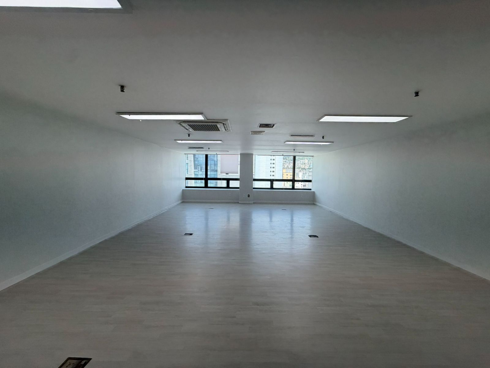 부산광역시 부산진구 전포동 사무실 - 1