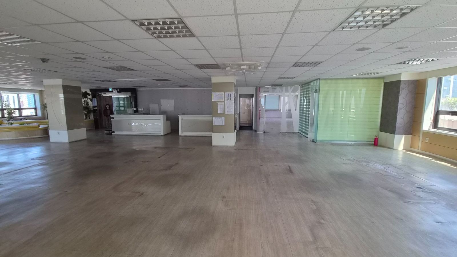 부산광역시 동구 범일동 사무실 썸네일 5