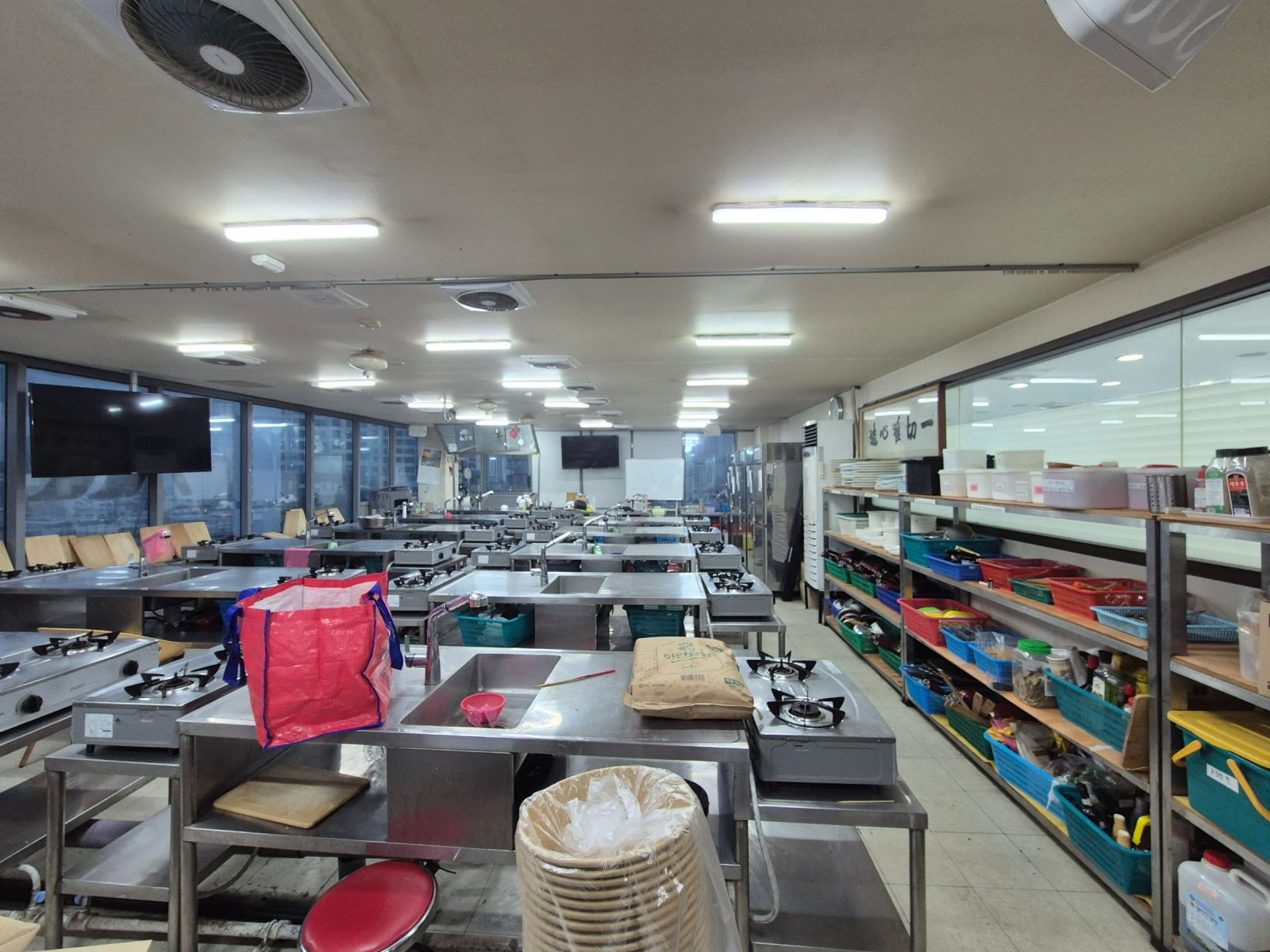 부산광역시 부산진구 부전동 사무실 - 1