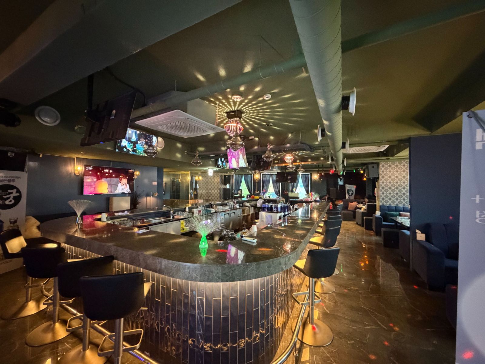 상가 · 서면문화로 사진 2