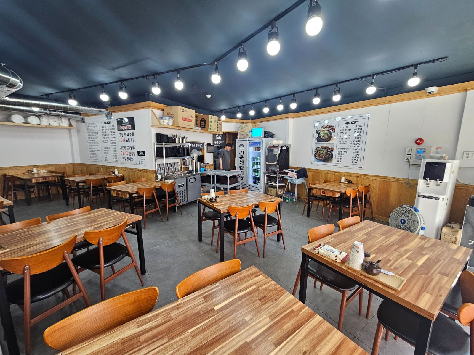 부산광역시 동구 수정동 상가 썸네일 3