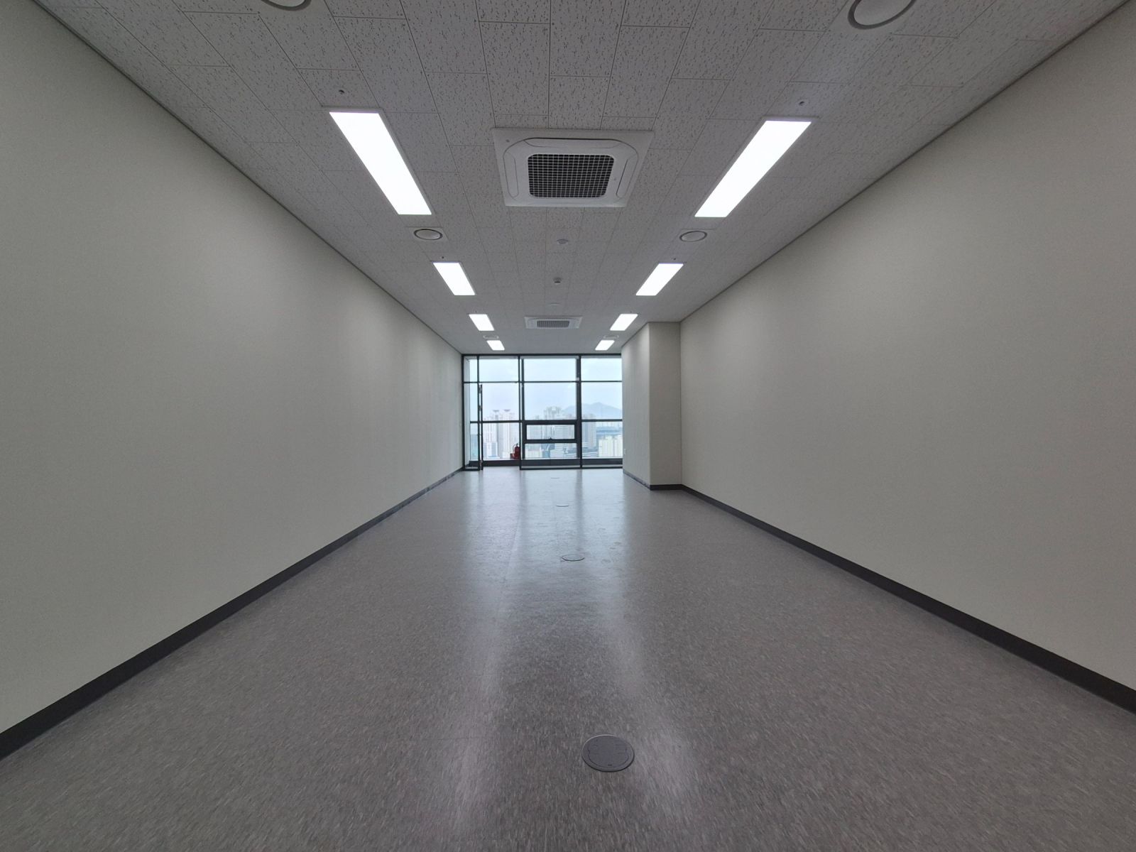 부산광역시 남구 문현동 사무실 썸네일 3