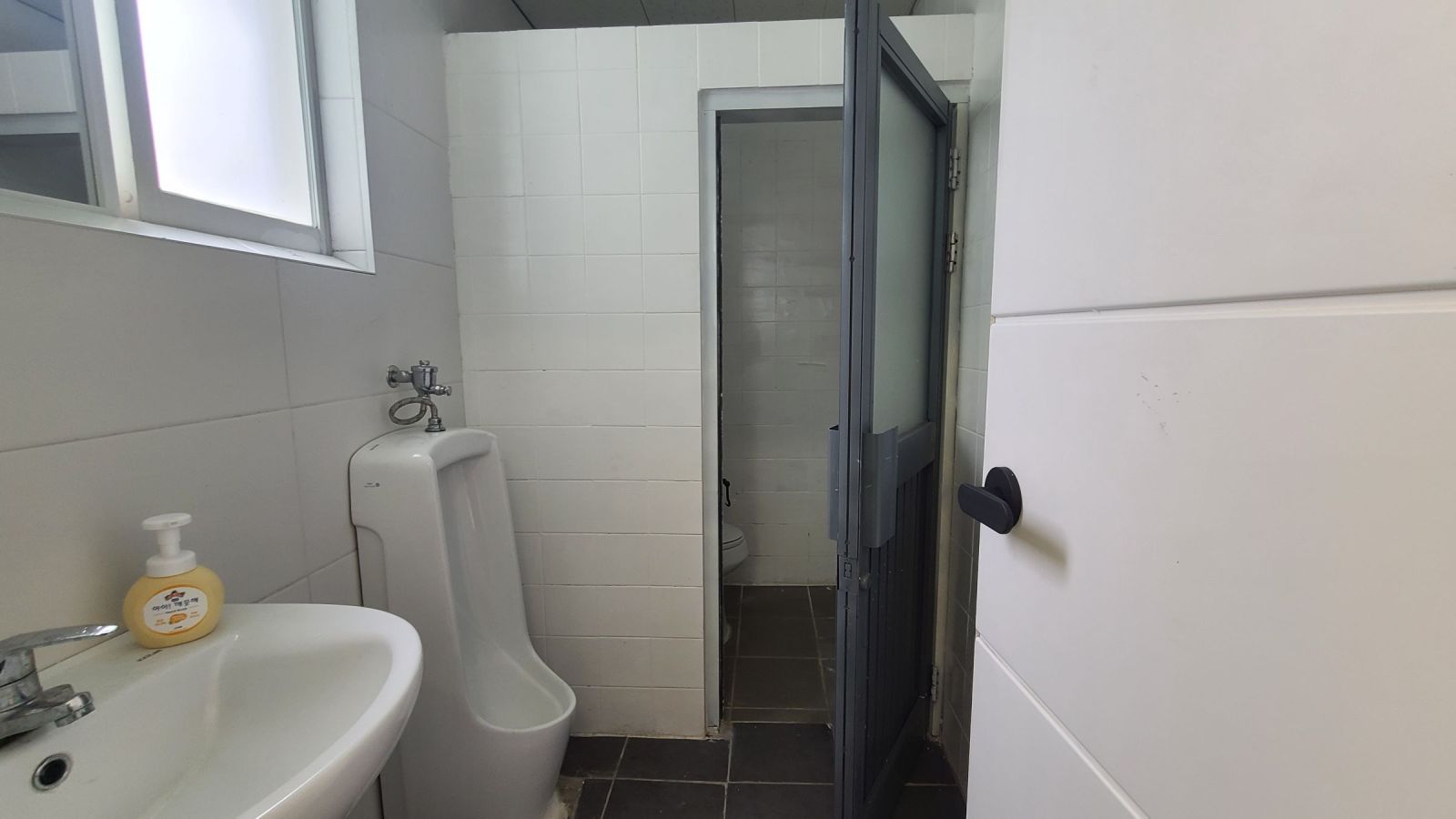 부산광역시 부산진구 전포동 사무실 썸네일 6